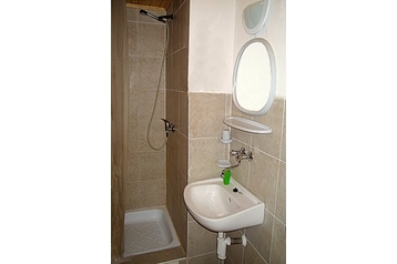 Slovacia Privát Oravský Biely Potok, Exteriorul